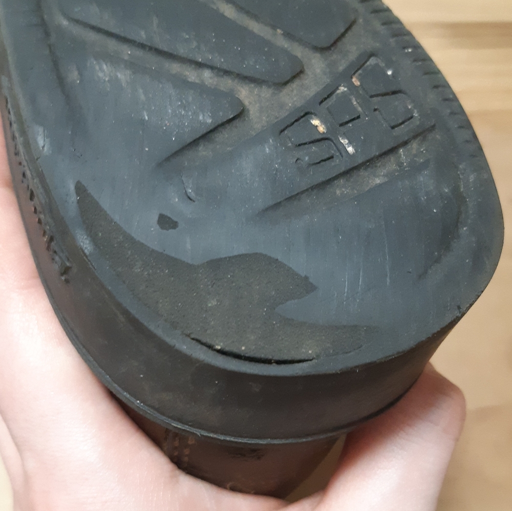 Blundstone Brown Leather Chelsea Ankle Boots - Picture 10 of 15